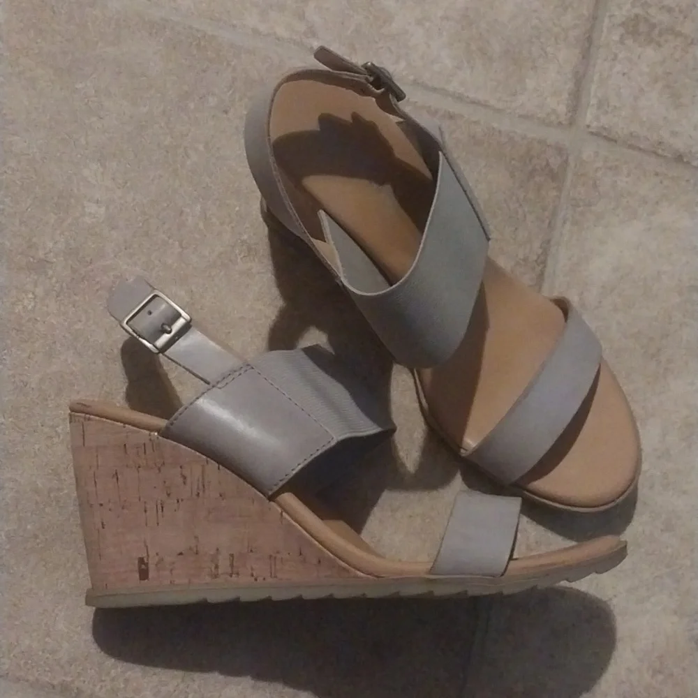 Kork Stretch Wedge Heels Size 8